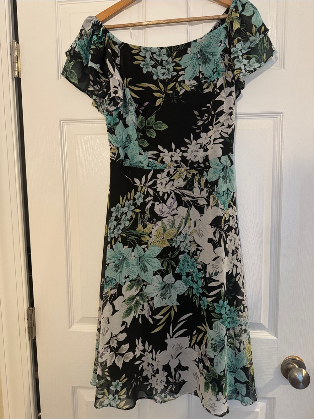 Connected apparel y2k Black Midi Dress with Aqua Floral Print size 6
